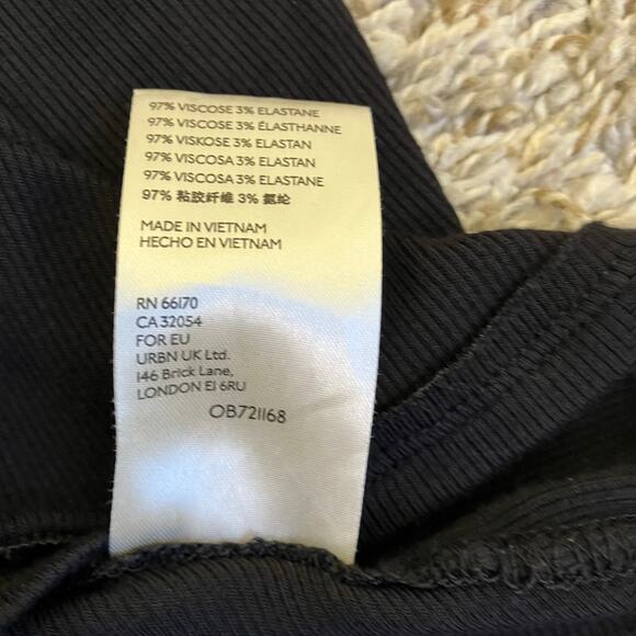 Free People XS Flowy January Long Sleeve Top Ribbed Raw Hem Black Casual Soft - Picture 14 of 15